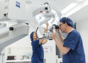 Dr Lewis Levitz (right) has been with Vision Eye Institute for 16 years. Images: Vision Eye Institute.