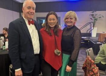 ACBO executive director and WA behavioural optometrist Steve Leslie (from left), Eyecare Plus optometrist SooJin Nam and EyeSense optometrist Liz Wason. Image: ACBO.