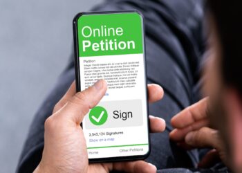 The ASO has started an online petition in the wake of the Healthscope insurance impasse. Image: Andrey Popov/stock.adobe.com