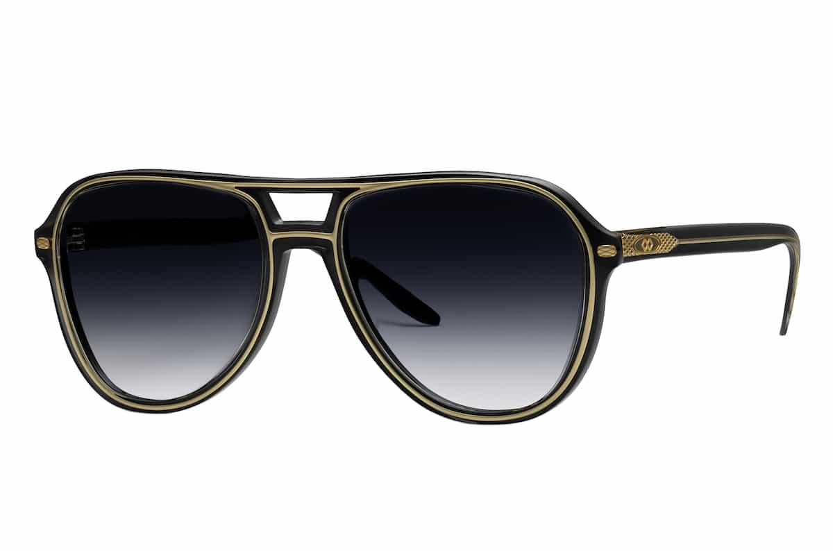 Aldrin Night Moves is described as a minimalist design.