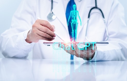 The study was based on 200 eyecare questions from an online medical forum.