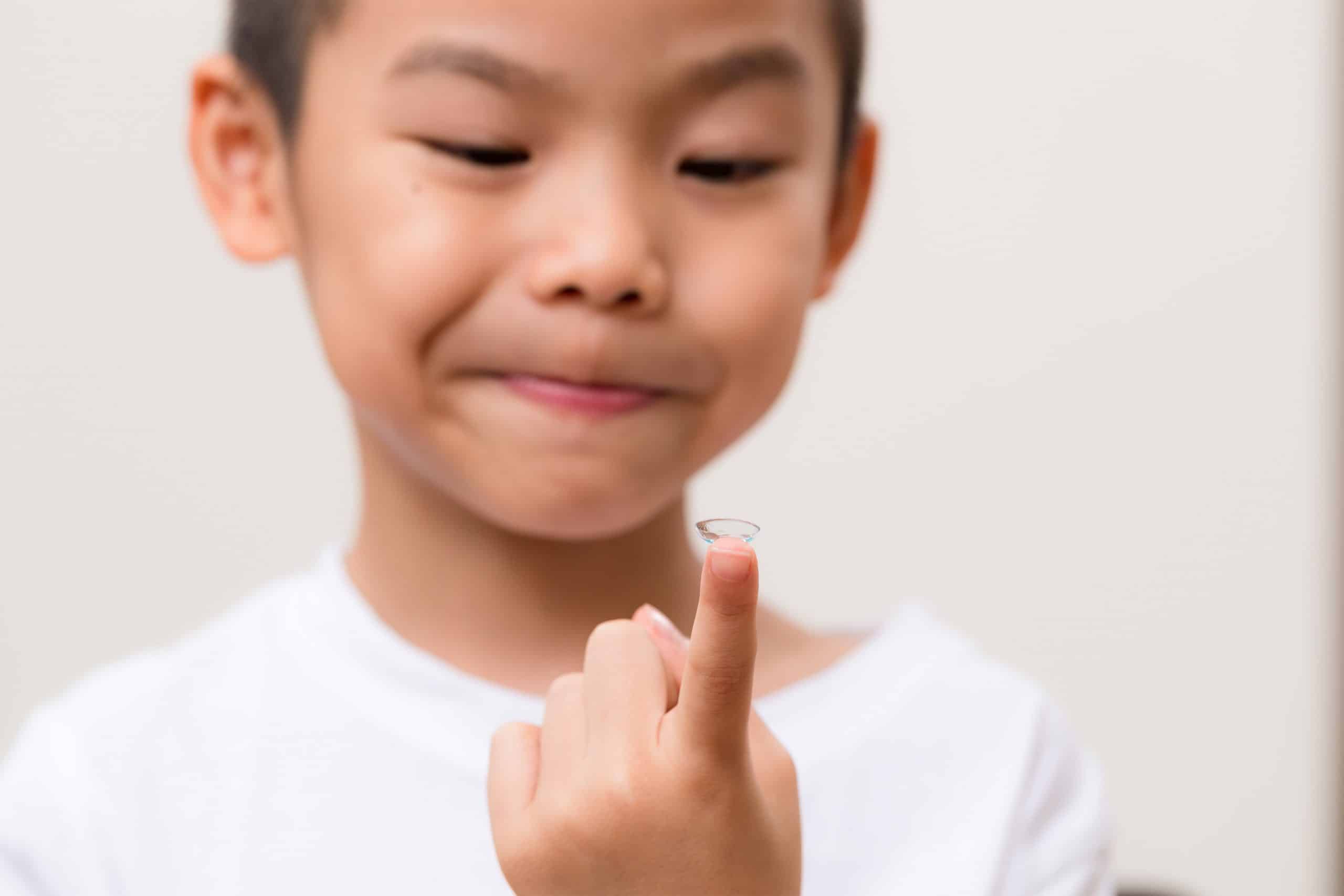 child myopia contact lens 01