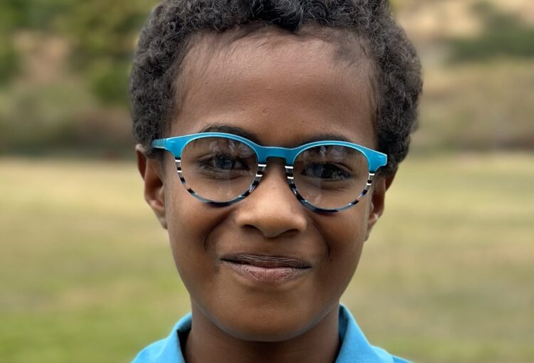 The ODA Fiji Outreach Project dispensed 407 pairs of glasses. Images: ODA.