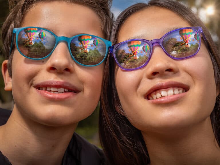 HOYA's MiYOSMART sun range includes a photochromic spectacle lenses and a polarised spectacle lenses. Image: HOYA.