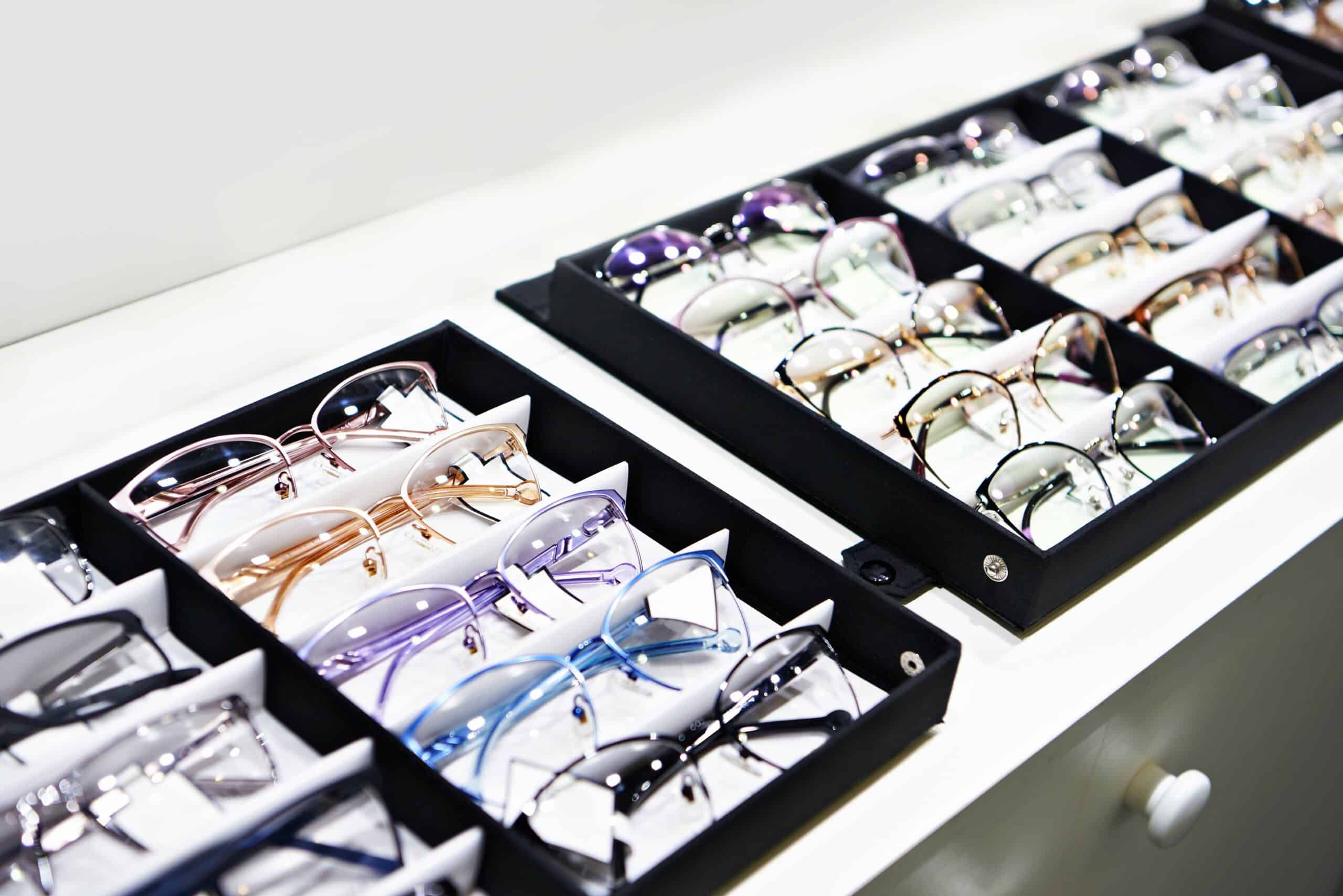 The event will feature the latest equipment, lenses, frames and sunglasses.