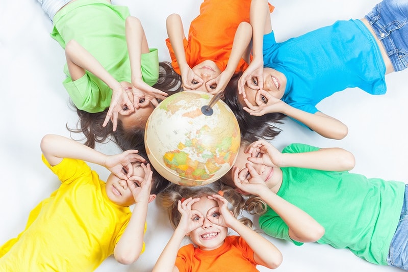 Dual-focus soft contact lenses continue to slow the progression of myopia in children over a 6-year period.