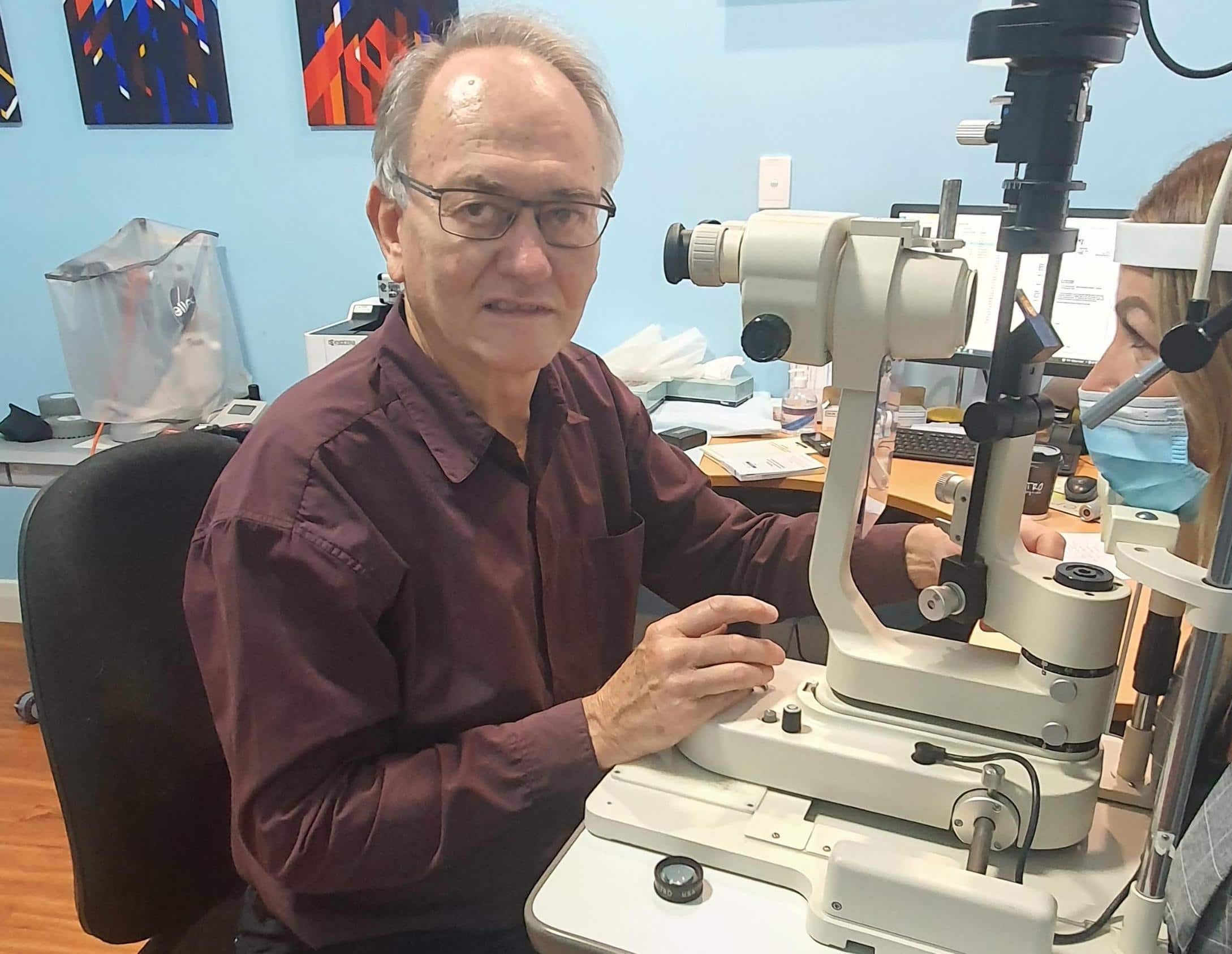 Dr Robert Harvey
